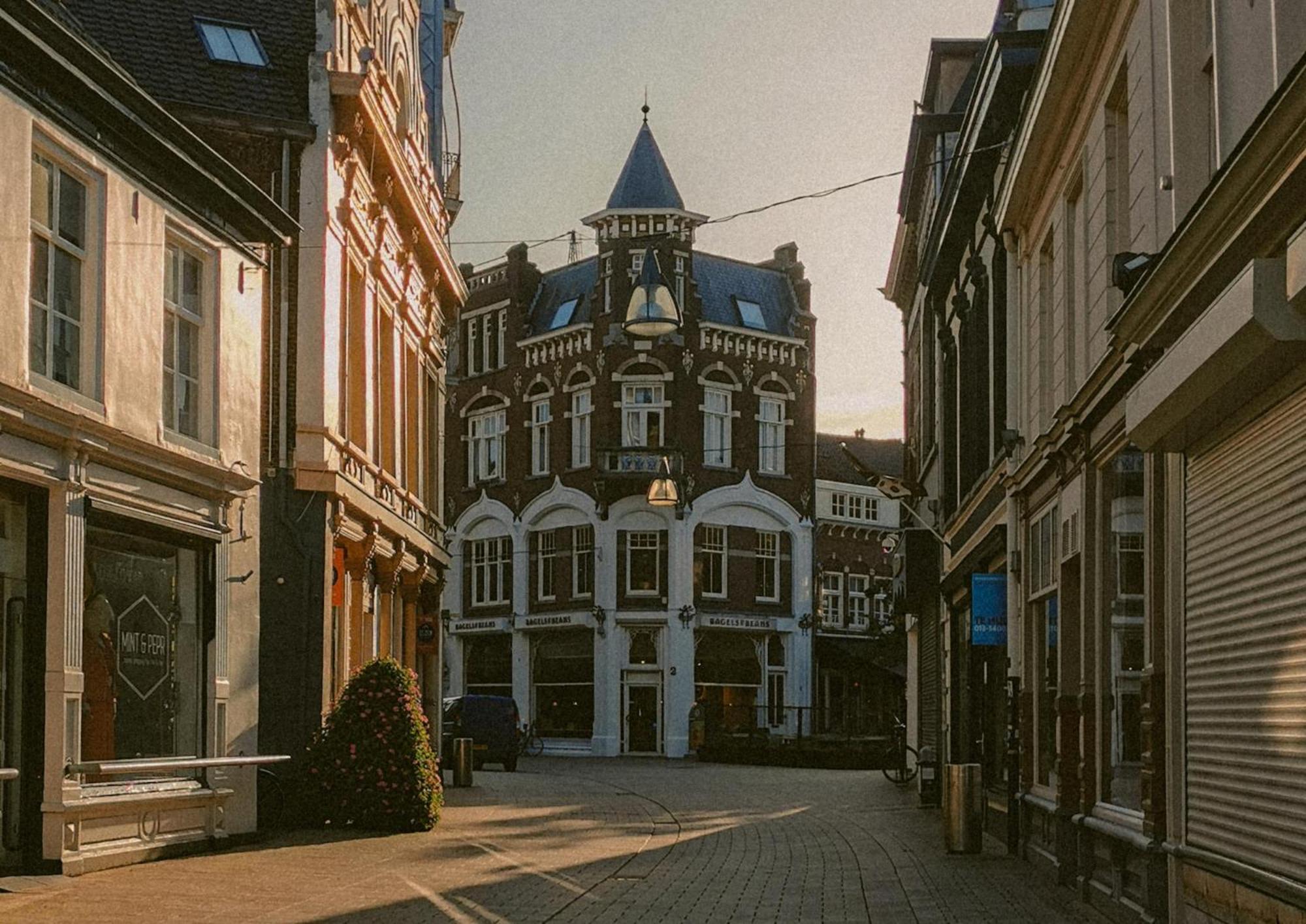 Luxurious Apartment With Garden Hendrik'S Tilburg Exterior foto